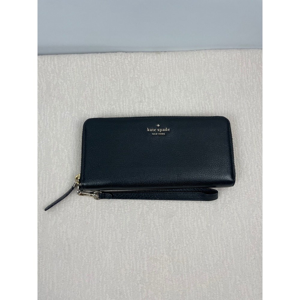 Kate Spade Leila Large Continental Wristlet Wallet Black Pebbled Leather Zip Top